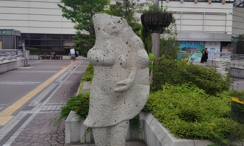 餃子の像